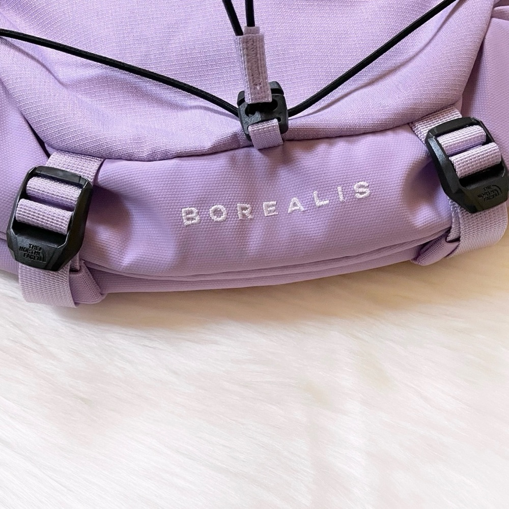 The North Face Women’s Borealis 27 Liter Backpack In Lilac - Picture 3 of 9